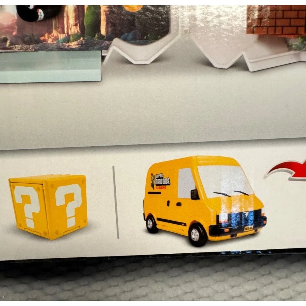 The Super Mario Bros Movie Play Set [ Mushroom Kingdom Castle ] NEW